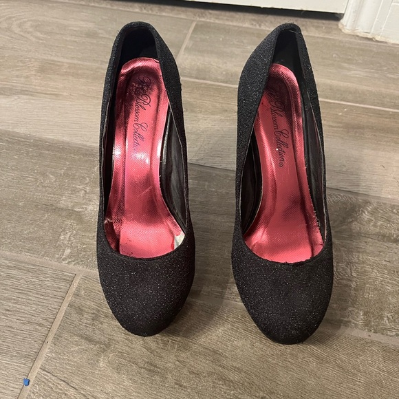 Black Sparkly Heels Platform Heel Size 8.5 - Picture 3 of 7